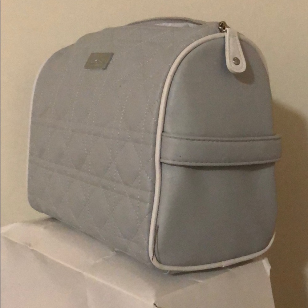 Make up pouch - Picture 2 of 6